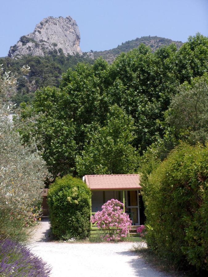 La Fontaine D'Annibal Hotel Buis-les-Baronnies Bagian luar foto